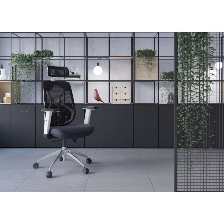 CH0782WH_696e_CH0782WH_LIFESTYLE_01